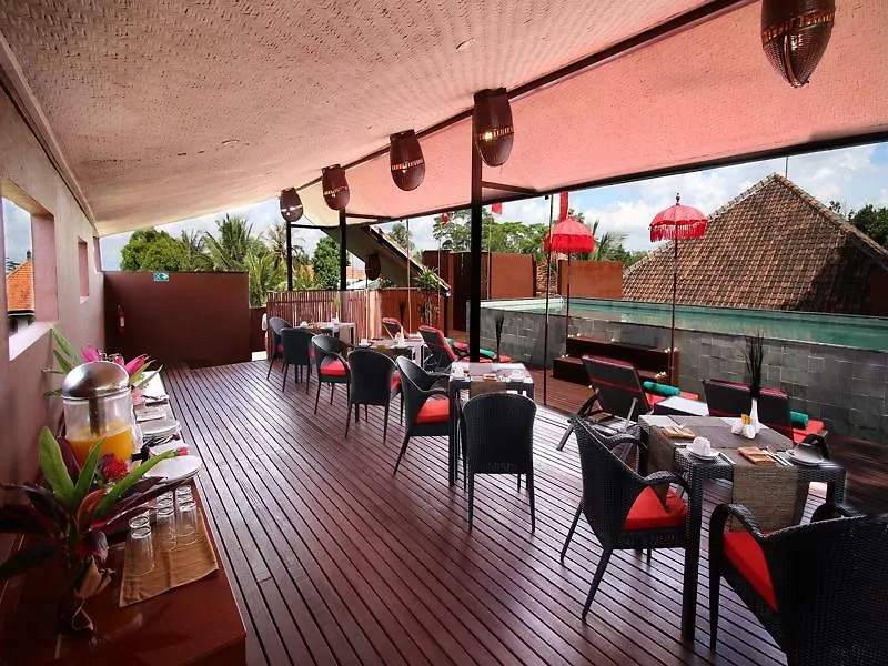 Petit Hotel Ουμπούντ 3*,